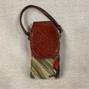 VTG Ladybug Tapestry Nokia phone pouch